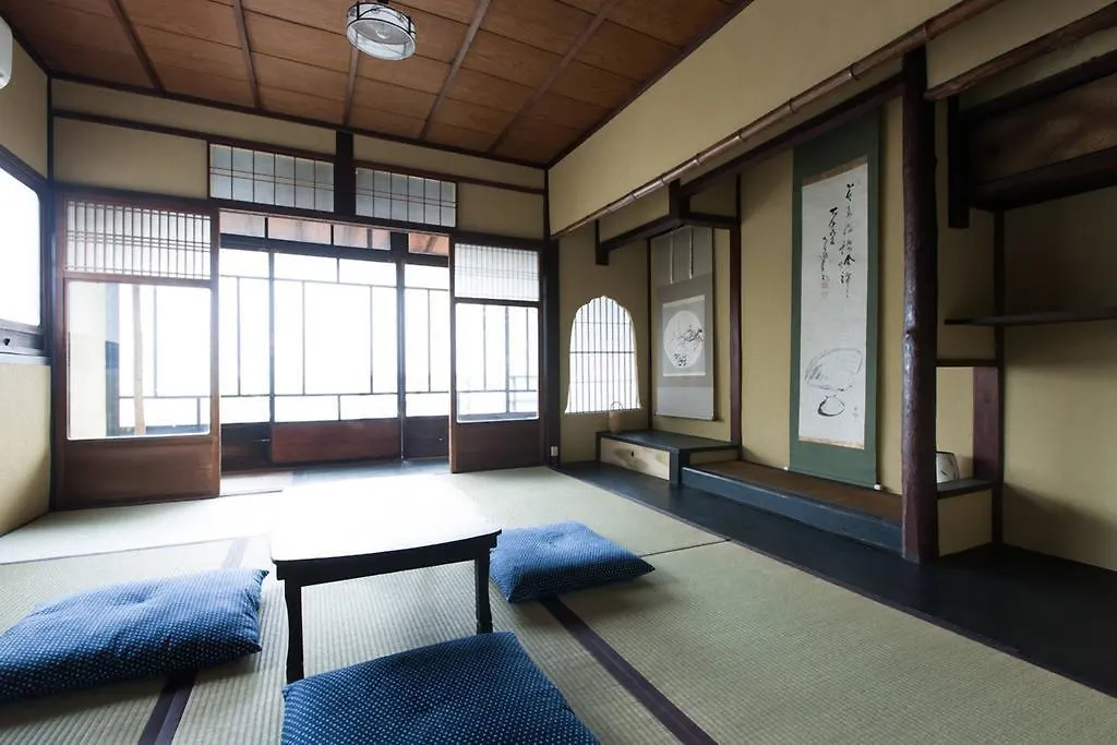 Hostel Traditional Kyoto Home Ichiyoraifuku