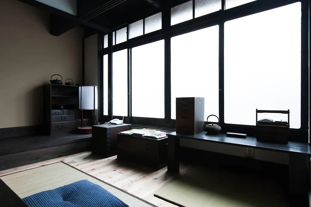 Traditional Kyoto Home Ichiyoraifuku 0*,