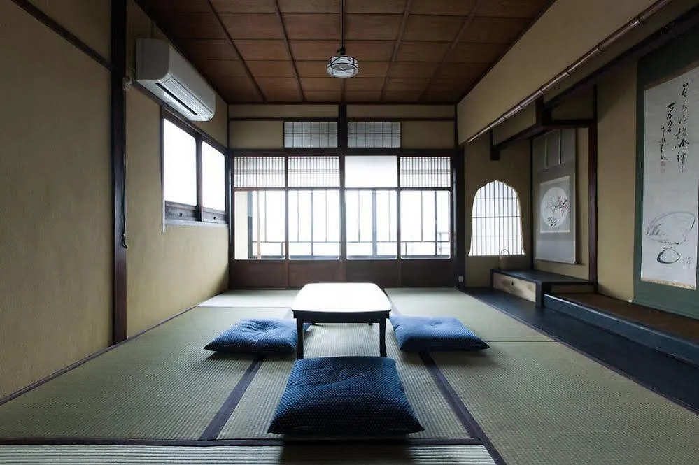 Traditional Kyoto Home Ichiyoraifuku